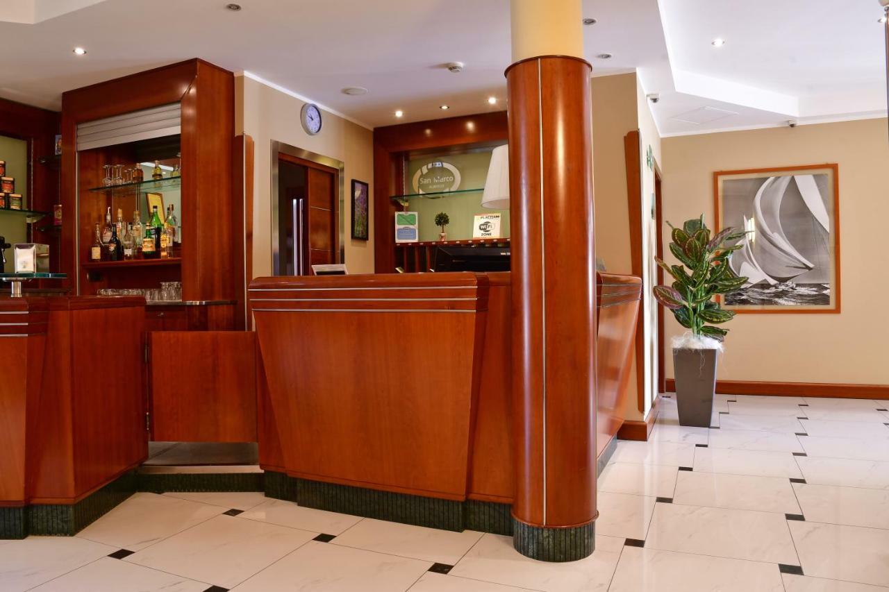 Albergo Ristorante San Marco Carmagnola Exterior foto